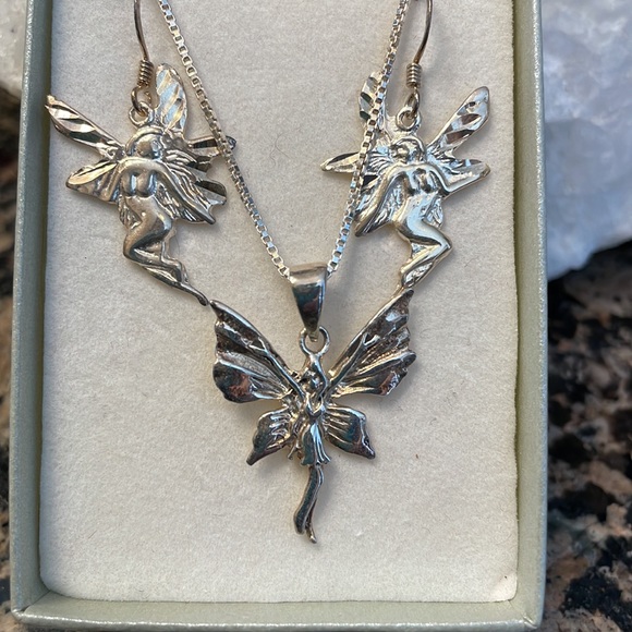 Sterling Silver Fairy Earring & Pendant Set Retail 142.00 NWT - Picture 3 of 12